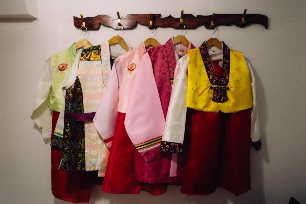 Bibimbap Hanok Guesthouse Insadong Сеул Экстерьер фото